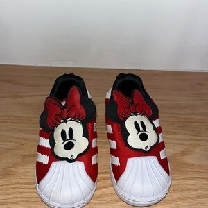 Adidas toddler Minnie Mouse slip on sneakers size 6